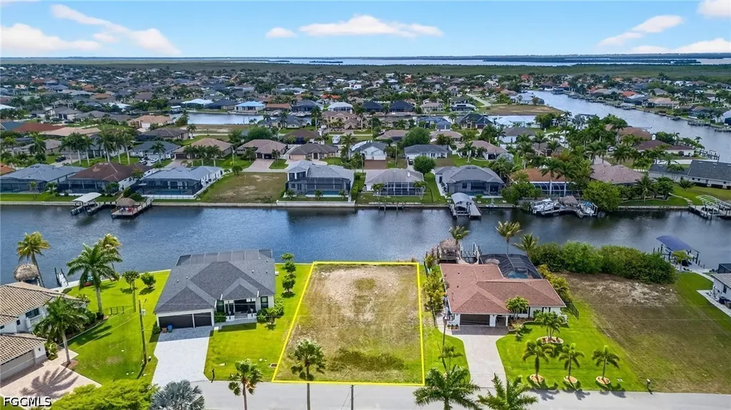 2856 SW 26th Place Cape Coral FL 33914