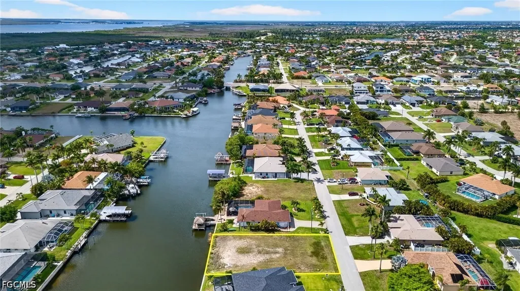 2856 SW 26th Place Cape Coral FL 33914