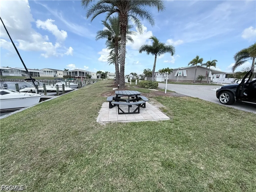 51 Amsterdam Avenue Punta Gorda FL 33950