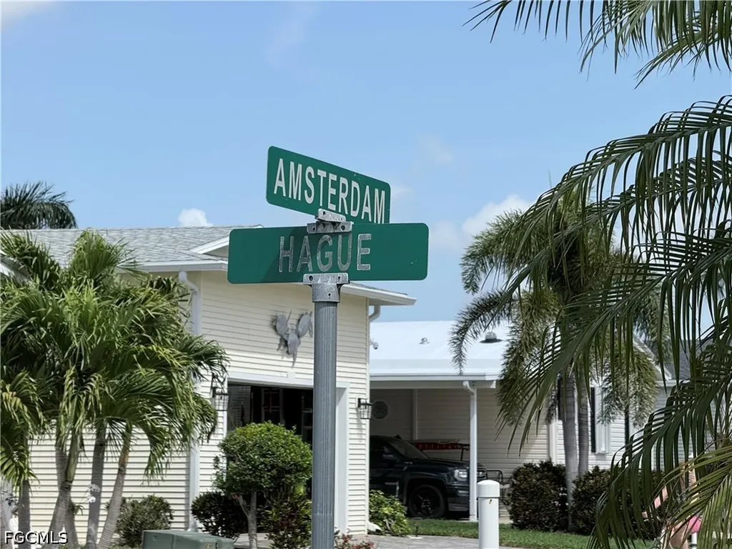 51 Amsterdam Avenue Punta Gorda FL 33950