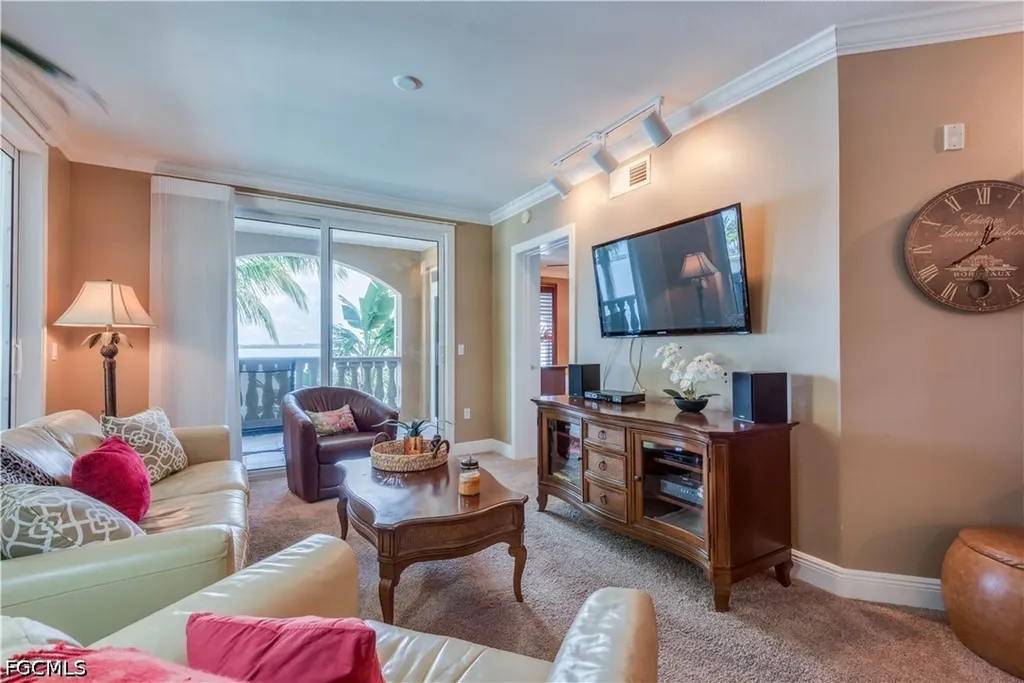 2825 Palm Beach Boulevard Fort Myers FL 33916