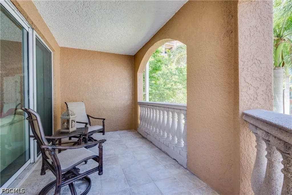 2825 Palm Beach Boulevard Fort Myers FL 33916