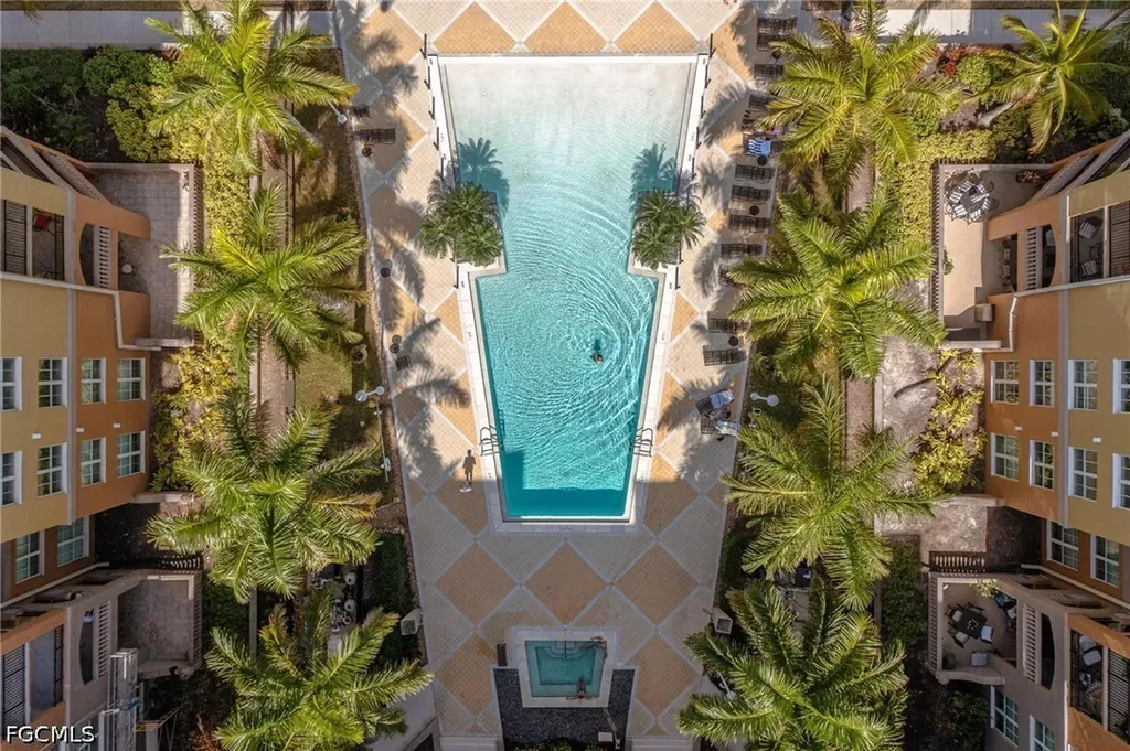 2825 Palm Beach Boulevard Fort Myers FL 33916