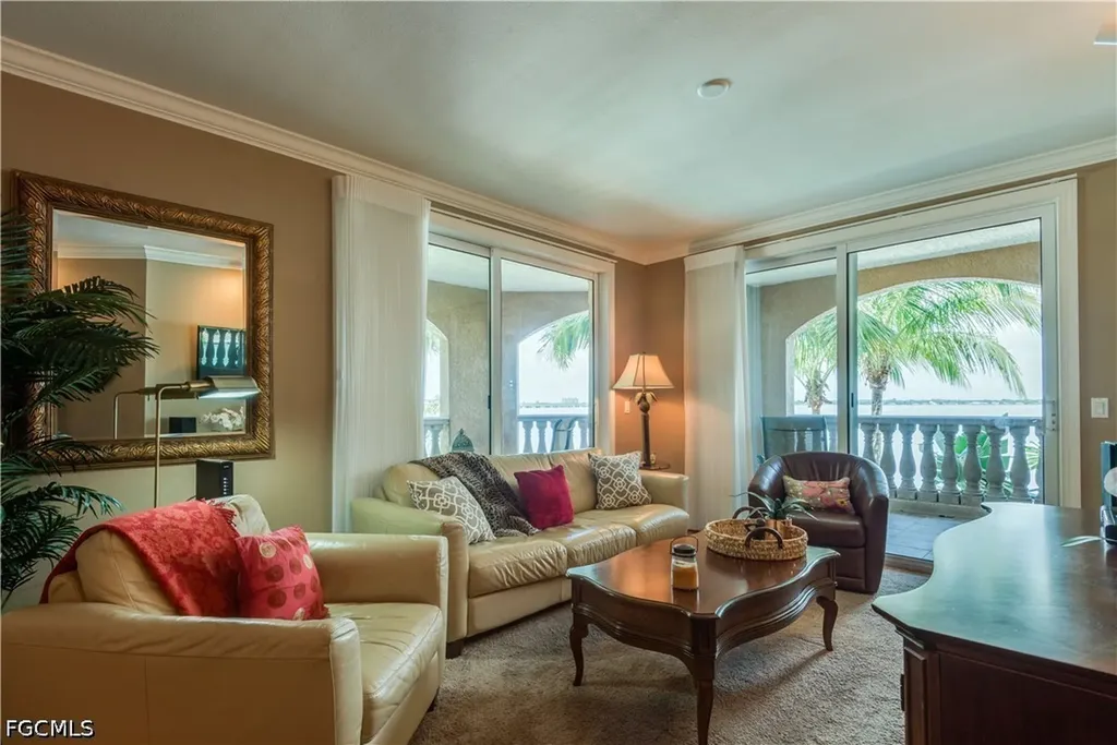 2825 Palm Beach Boulevard Fort Myers FL 33916