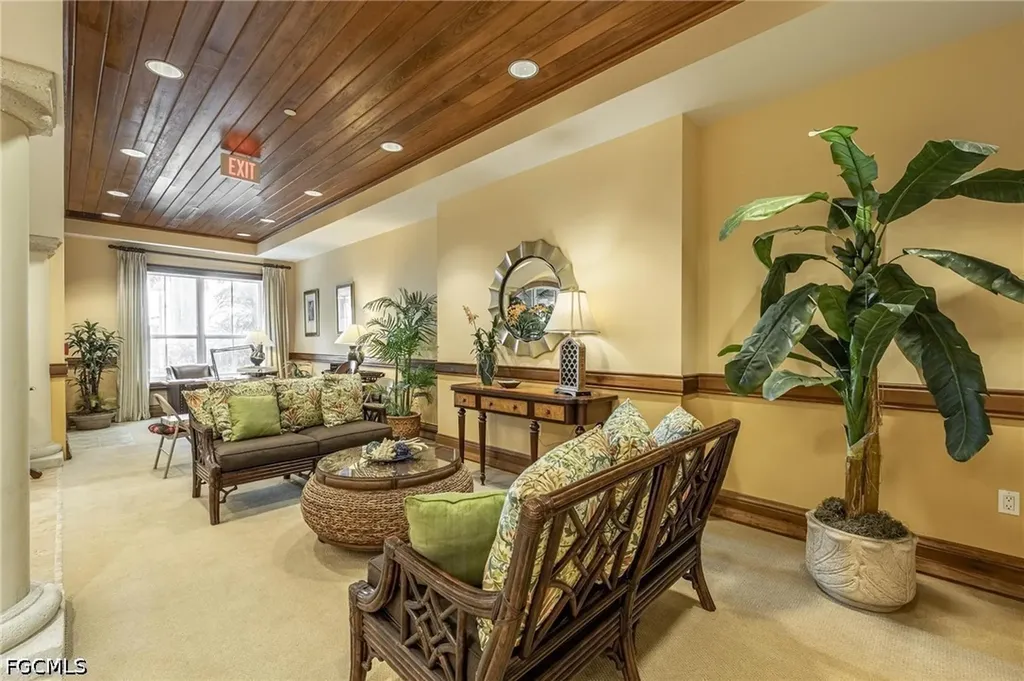 2825 Palm Beach Boulevard Fort Myers FL 33916