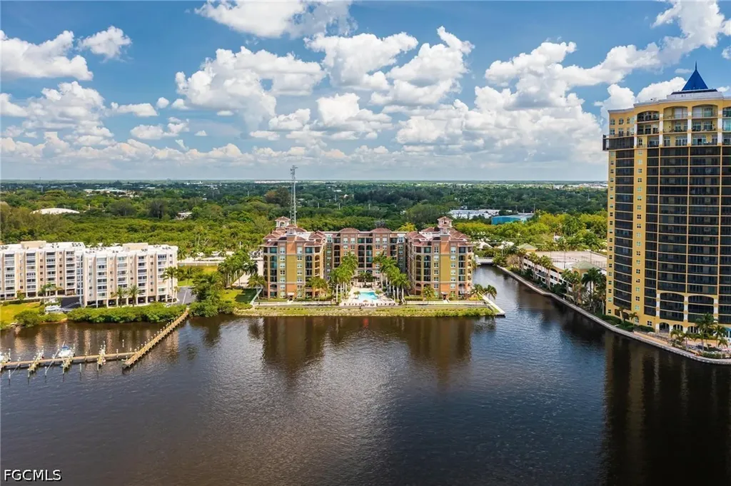 2825 Palm Beach Boulevard Fort Myers FL 33916