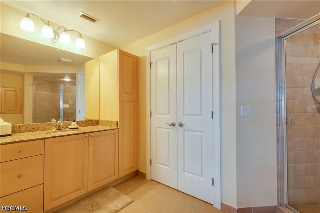 2825 Palm Beach Boulevard Fort Myers FL 33916