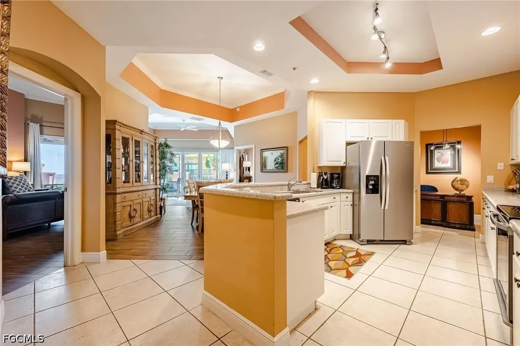 2745 1st Street Fort Myers FL 33916