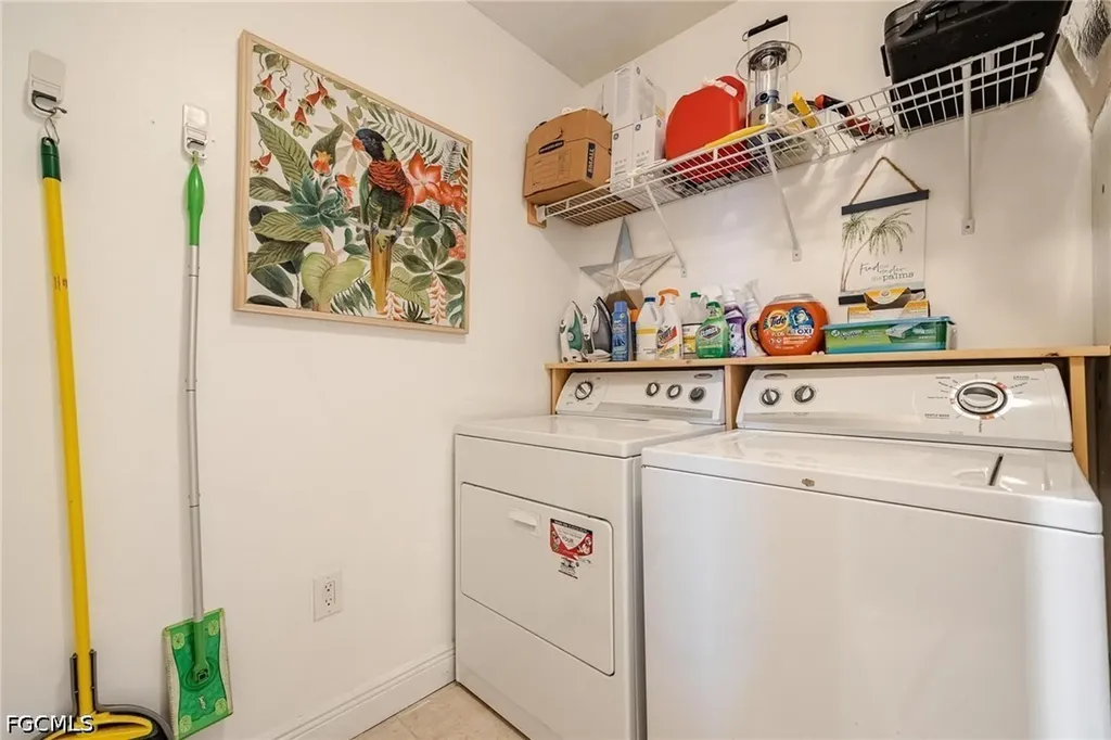2745 1st Street Fort Myers FL 33916