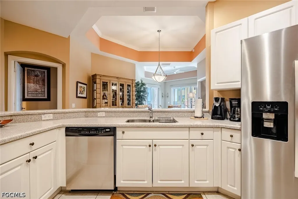 2745 1st Street Fort Myers FL 33916