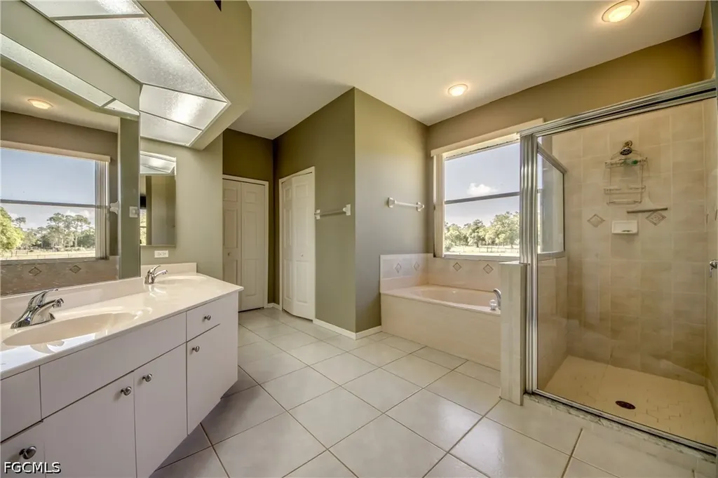 17090 Silver Panther Lane Fort Myers FL 33913