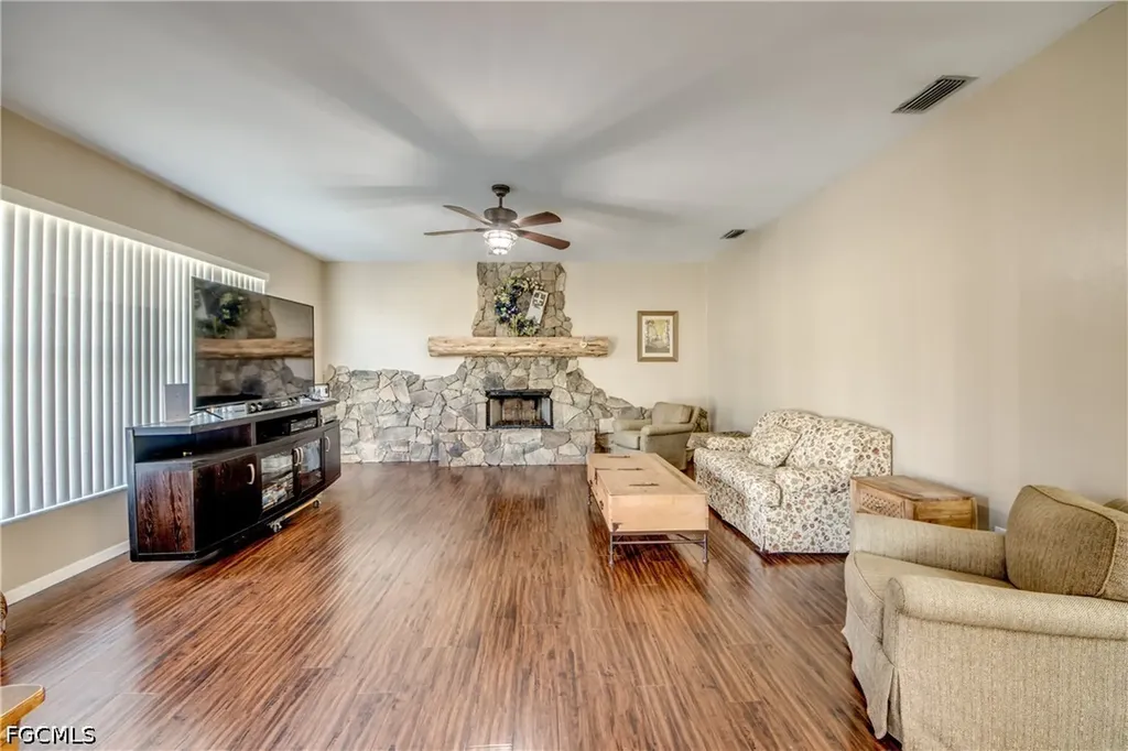 17090 Silver Panther Lane Fort Myers FL 33913