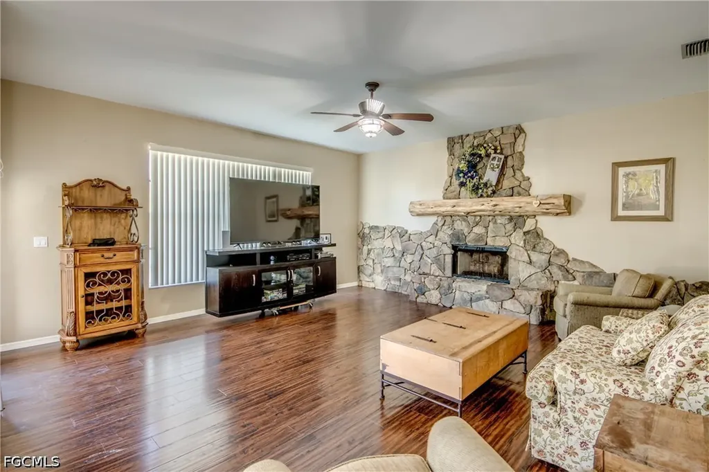 17090 Silver Panther Lane Fort Myers FL 33913