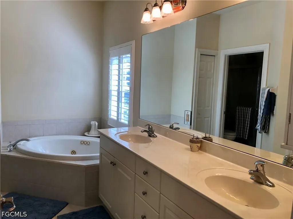 20100 Langford Road Alva FL 33920