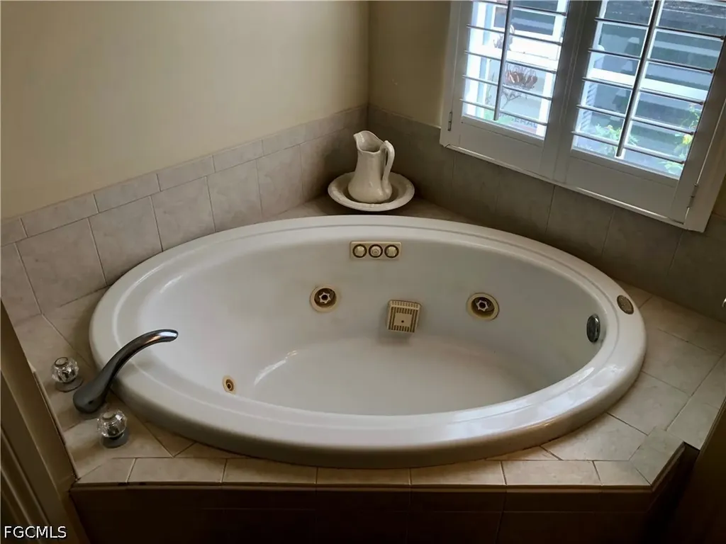 20100 Langford Road Alva FL 33920