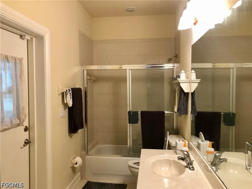 20100 Langford Road Alva FL 33920