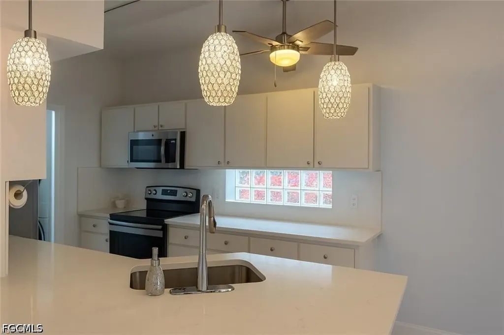 10700 Aqua Surf Court Estero FL 33928