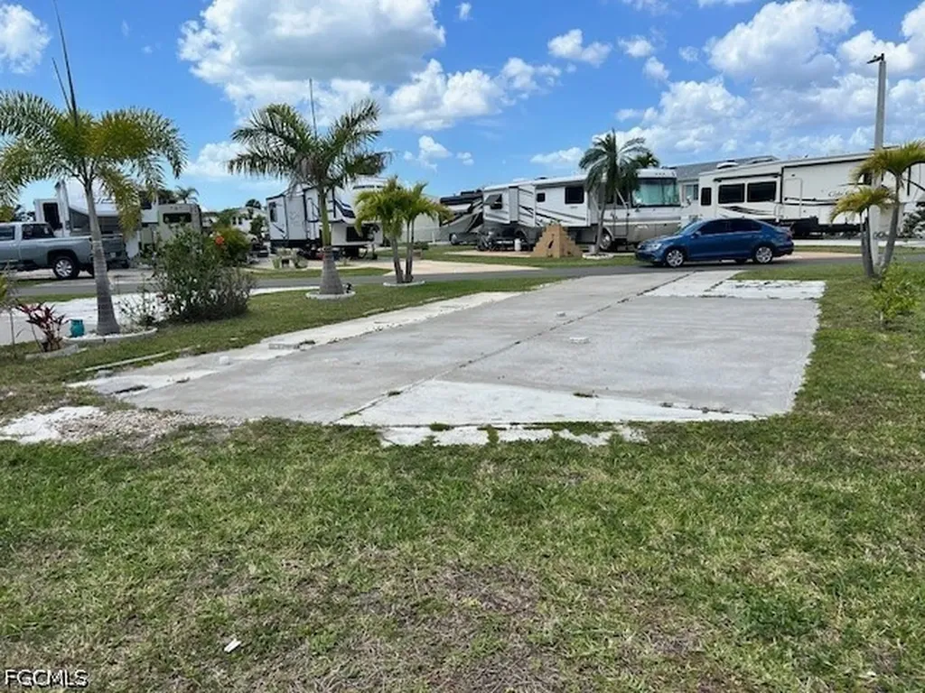 19681 Summerlin Road 282 Fort Myers FL 33908