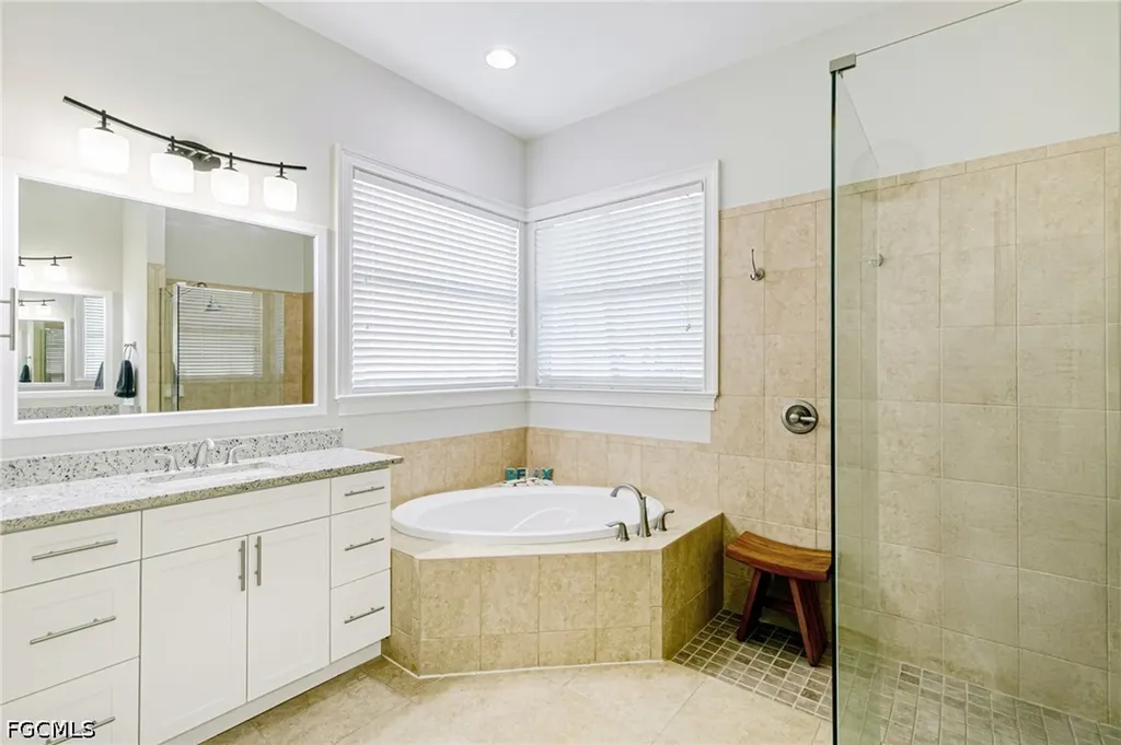 17088 Wrigley Circle Fort Myers FL 33908