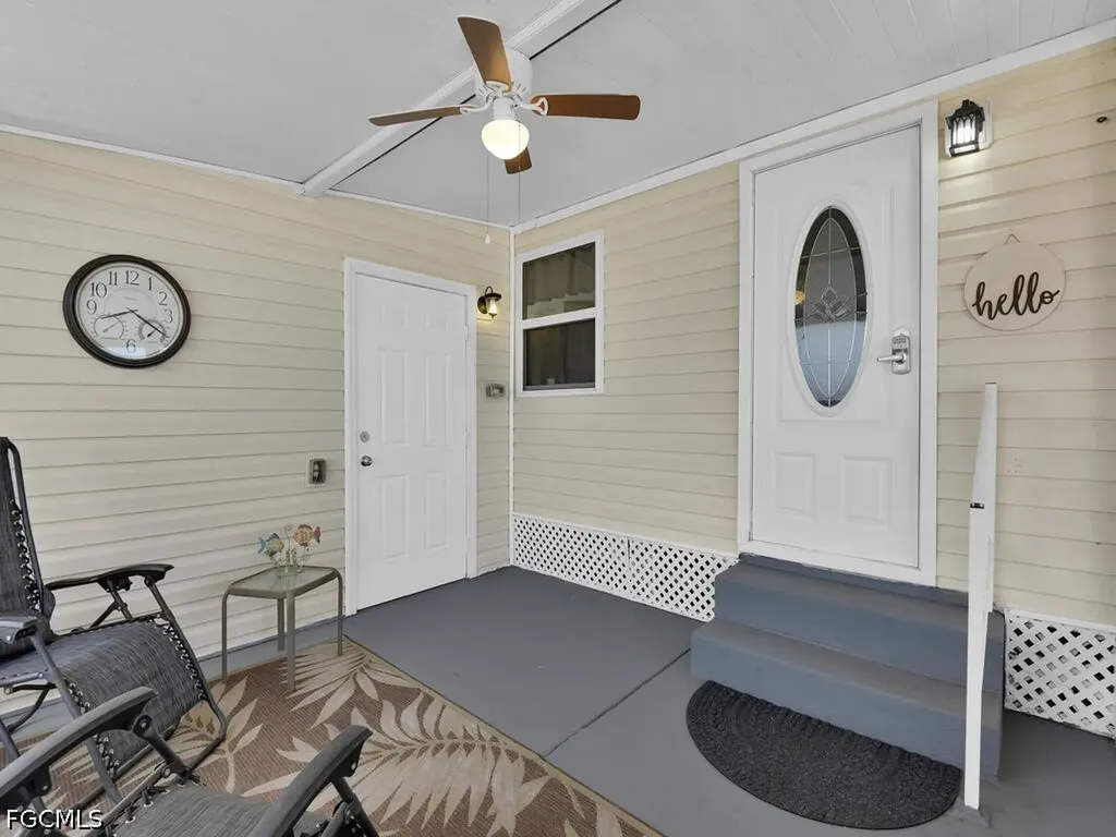 37 Channel Lane Fort Myers FL 33905
