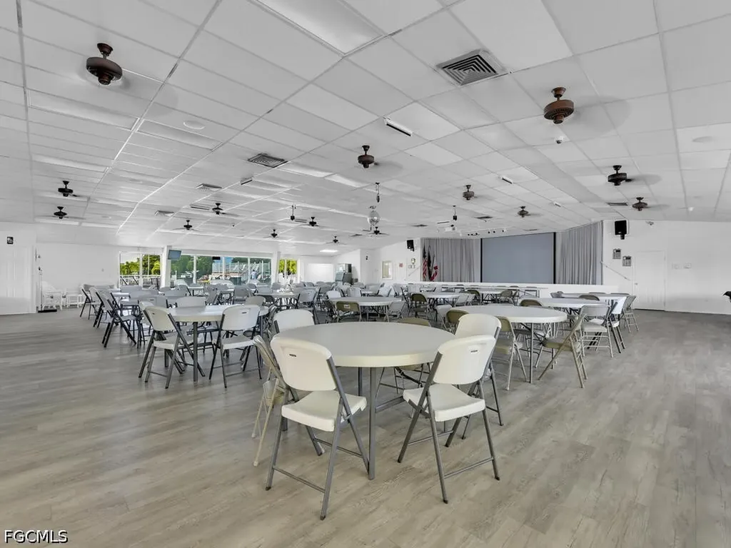 37 Channel Lane Fort Myers FL 33905