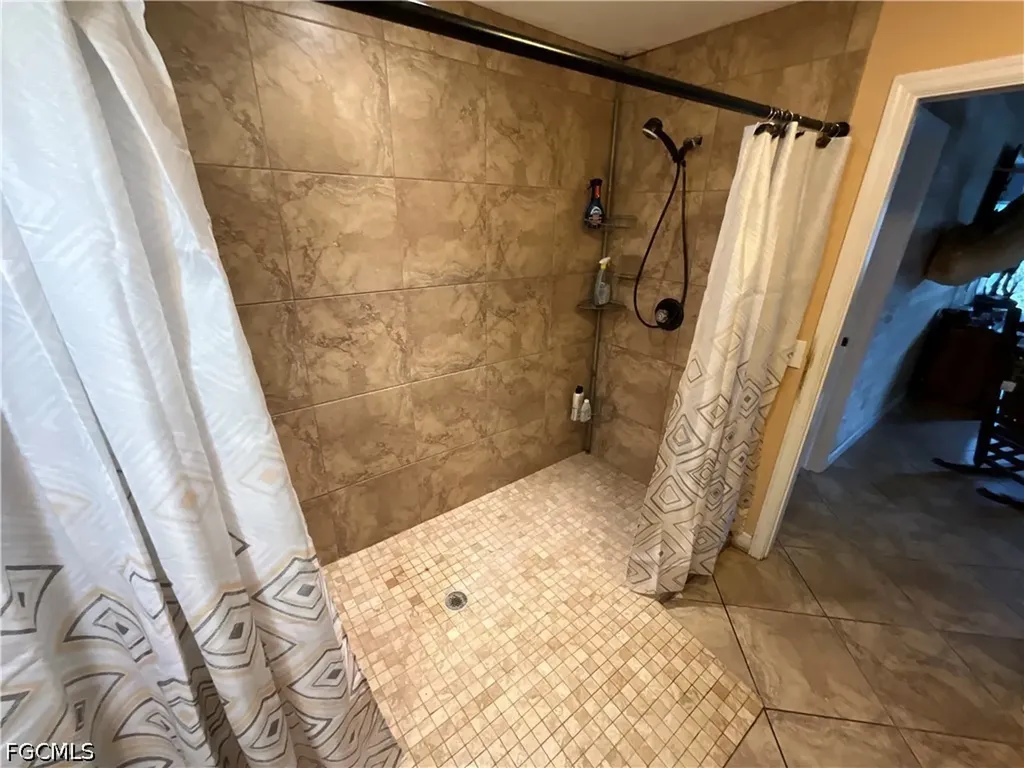 2218 Jackson Avenue Alva FL 33920