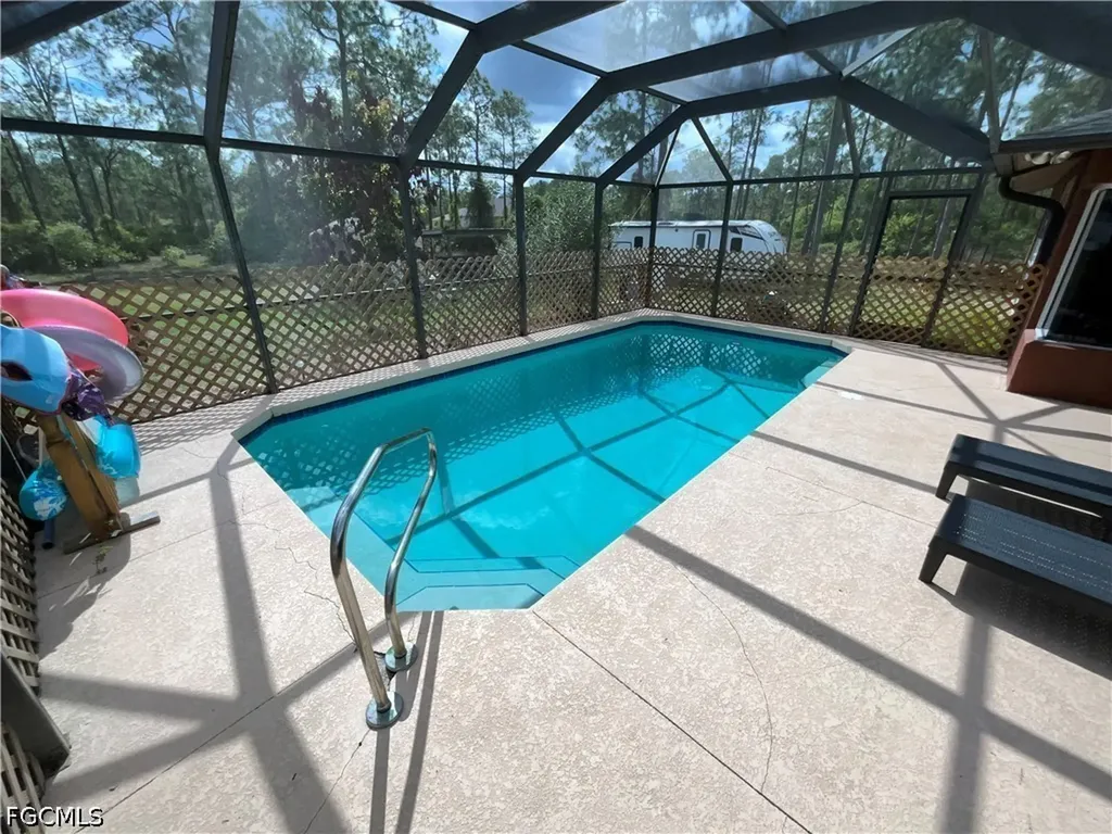 2218 Jackson Avenue Alva FL 33920