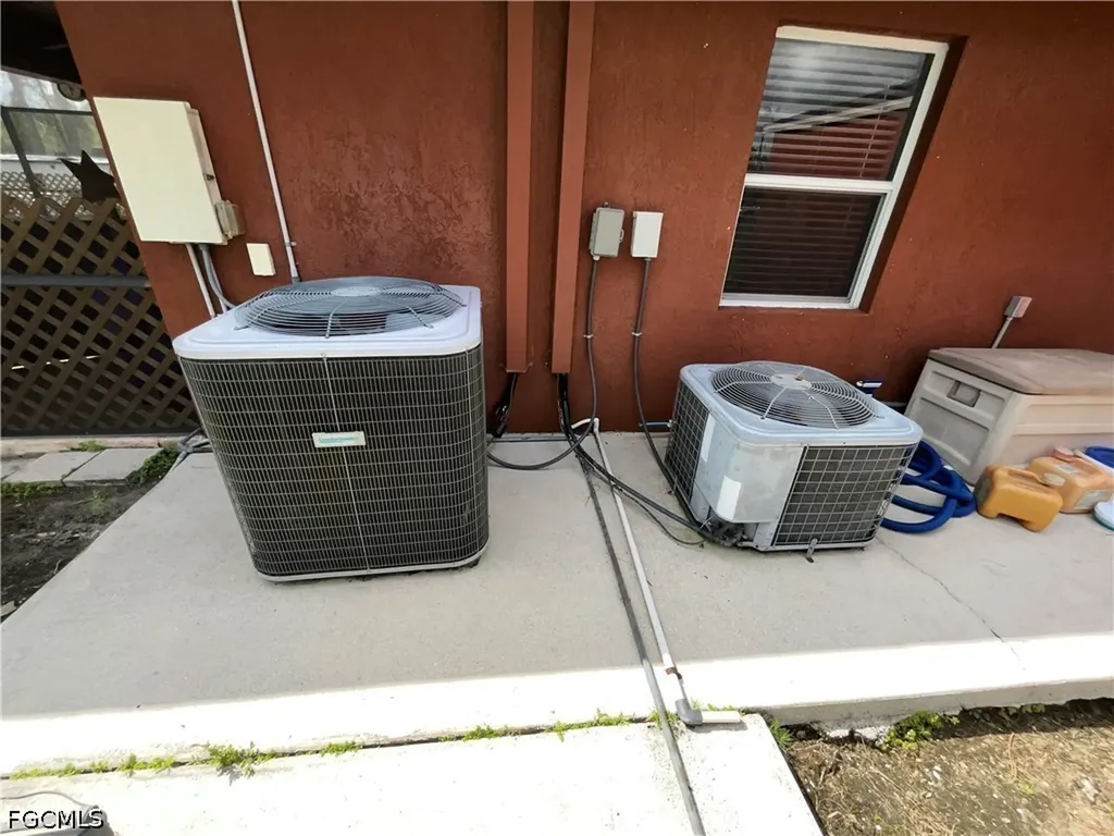 2218 Jackson Avenue Alva FL 33920