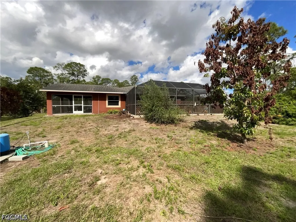 2218 Jackson Avenue Alva FL 33920