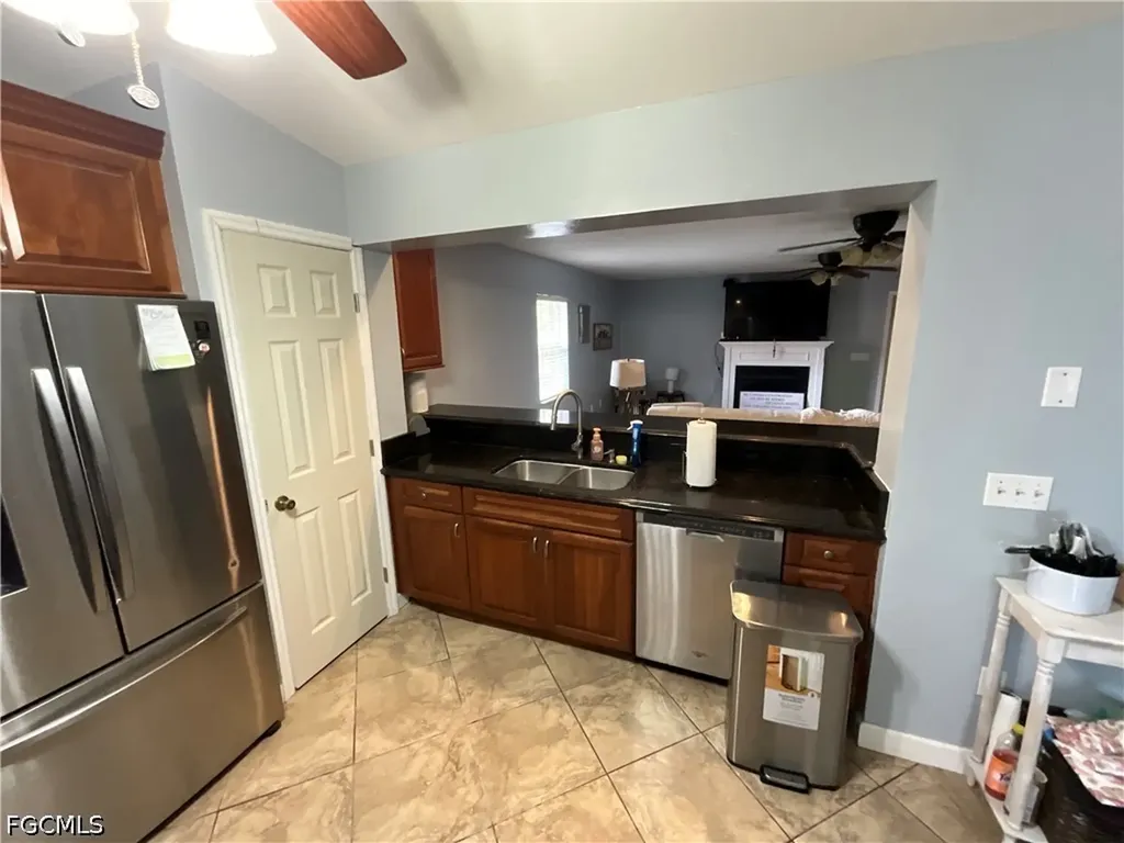 2218 Jackson Avenue Alva FL 33920