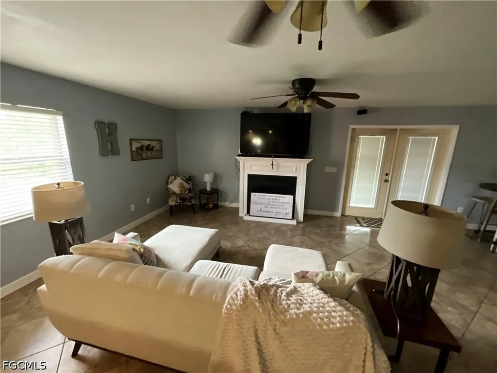 2218 Jackson Avenue Alva FL 33920