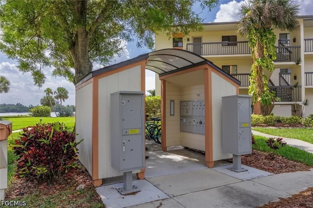 16200 Bay Pointe Boulevard North Fort Myers FL 33917