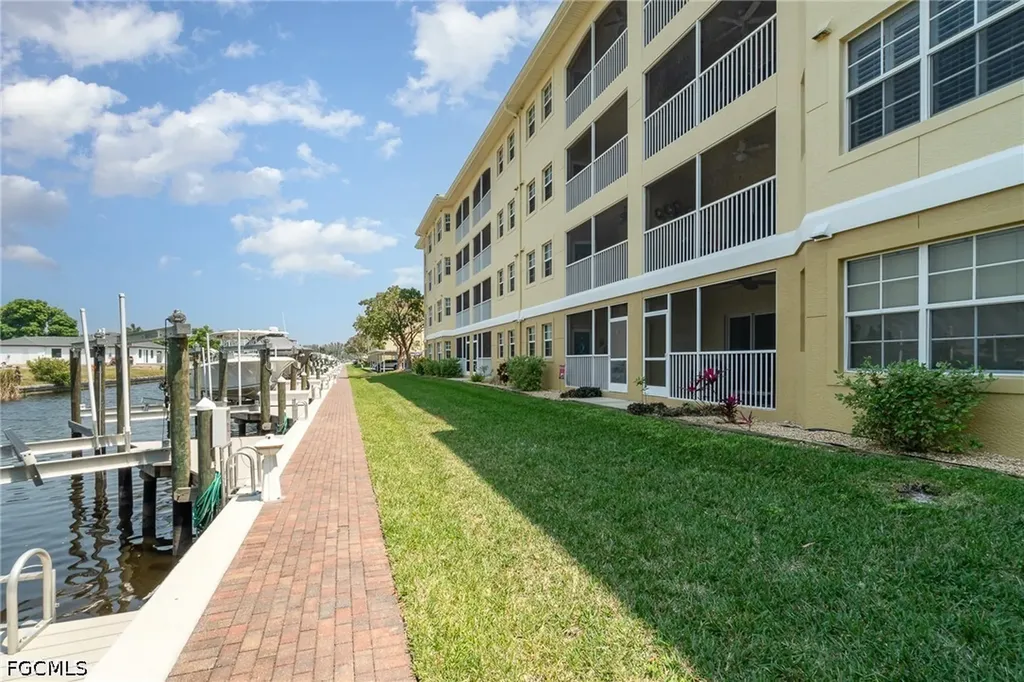 1781 Four Mile Cove Parkway Cape Coral FL 33990