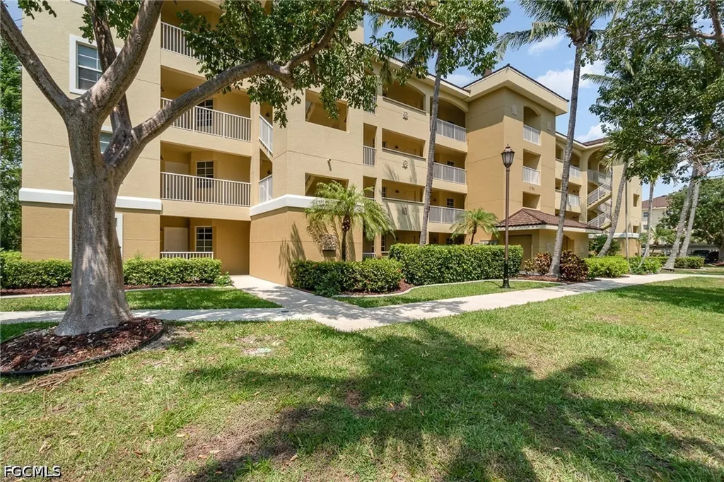 1781 Four Mile Cove Parkway Cape Coral FL 33990
