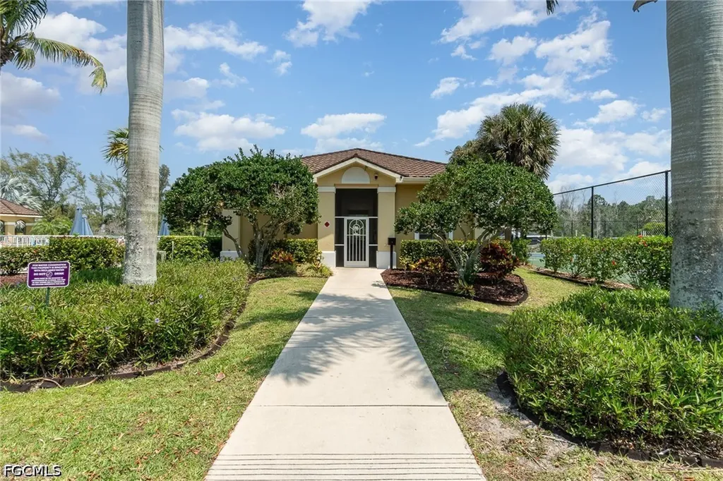 1781 Four Mile Cove Parkway Cape Coral FL 33990