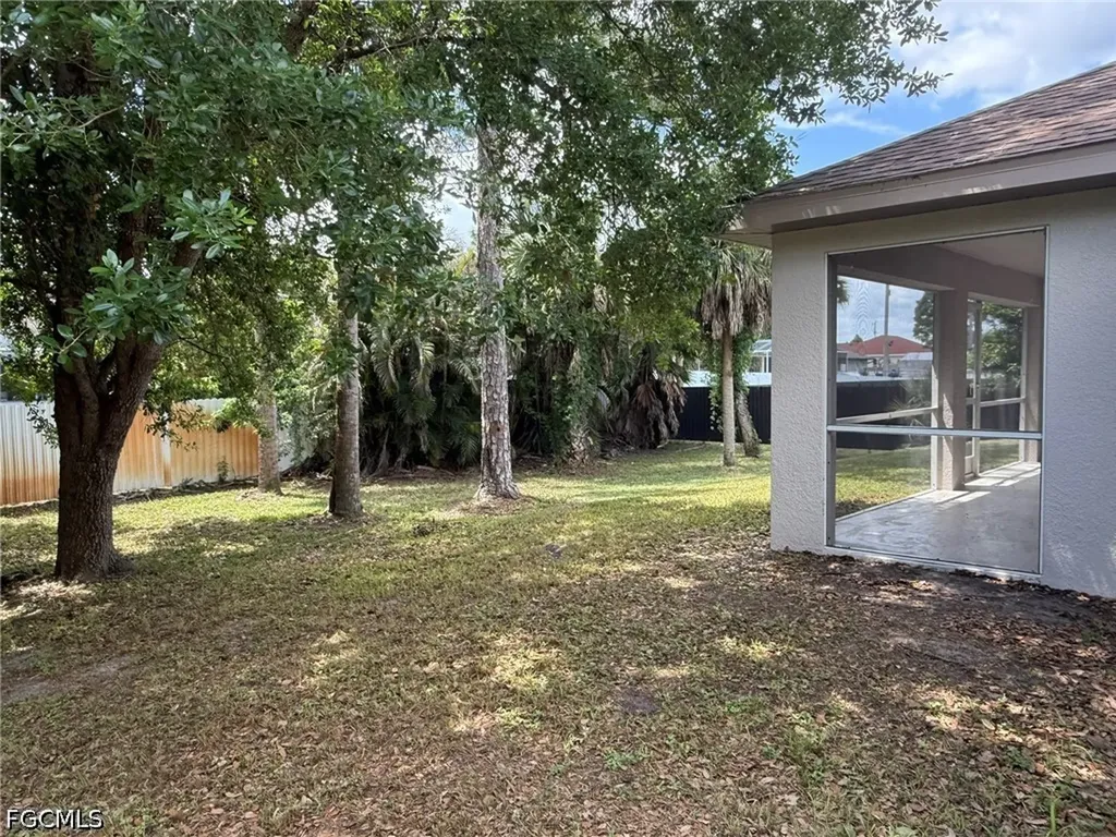 2907 12th Street W Lehigh Acres FL 33971