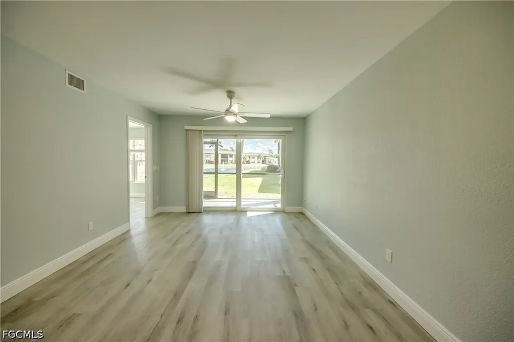 16881 Davis Road Fort Myers FL 33908