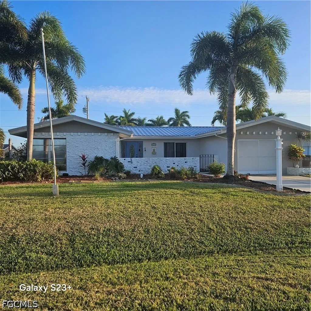 234 SE 44th Street Cape Coral FL 33904