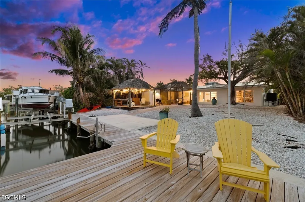 2331 Lemon Street St. James City FL 33956