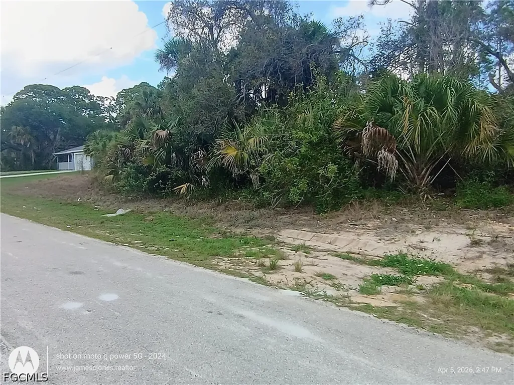 6005 N Moss Circle Labelle FL 33935