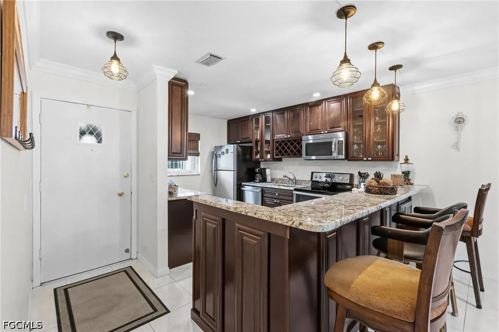 1490 Memoli Lane Fort Myers FL 33919