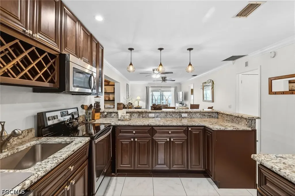 1490 Memoli Lane Fort Myers FL 33919