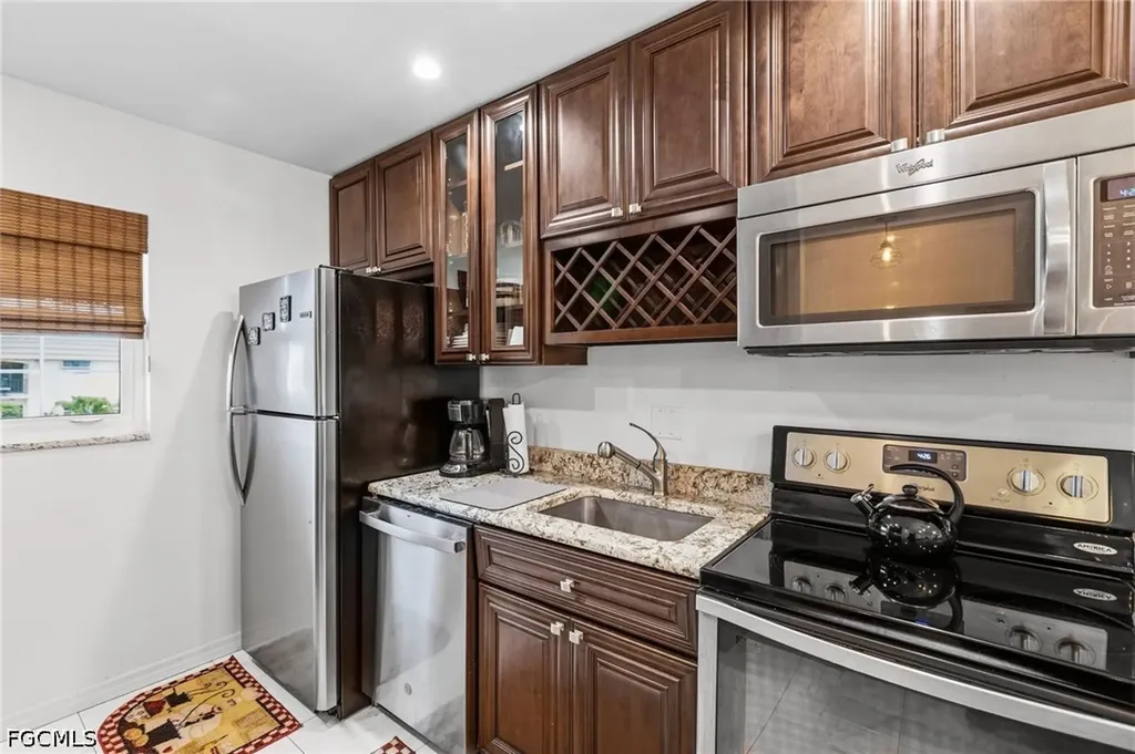 1490 Memoli Lane Fort Myers FL 33919