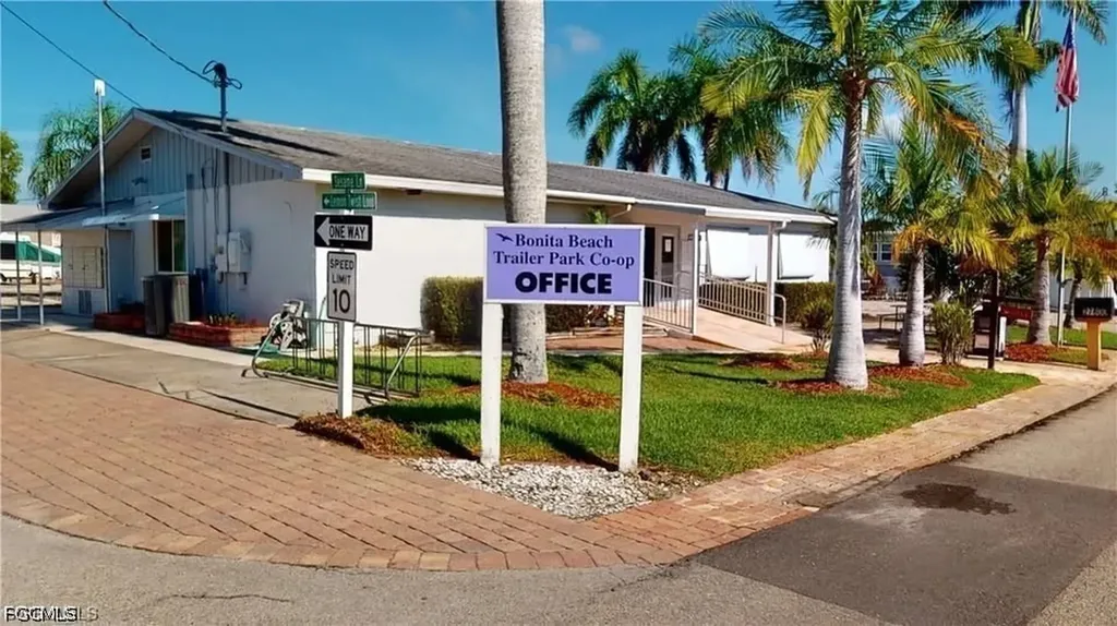 3719 Peppermint Way Bonita Springs FL 34134