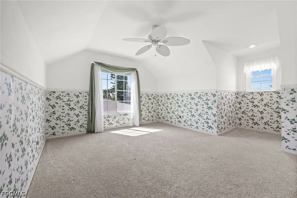 706 SW 51st Terrace Cape Coral FL 33914