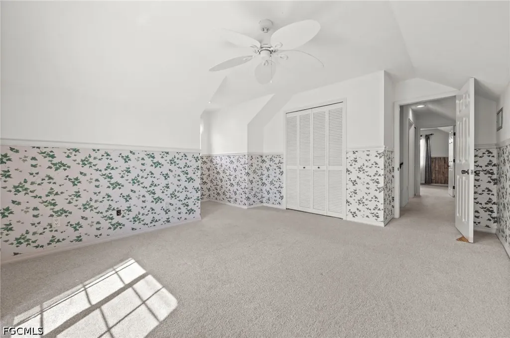 706 SW 51st Terrace Cape Coral FL 33914