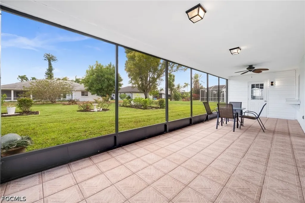 706 SW 51st Terrace Cape Coral FL 33914