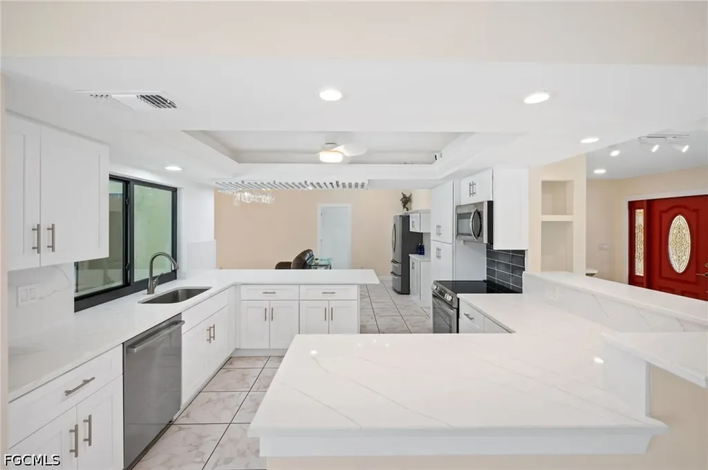 1223 SW 51st Street Cape Coral FL 33914