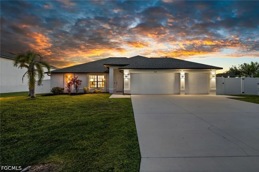 1808 SW 8th Place Cape Coral FL 33991