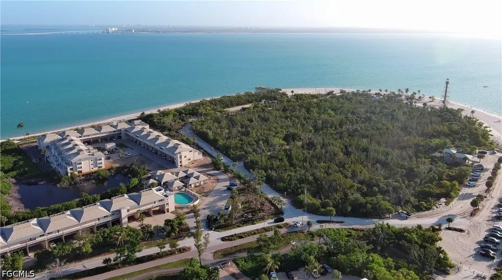 200 Periwinkle Way Sanibel FL 33957
